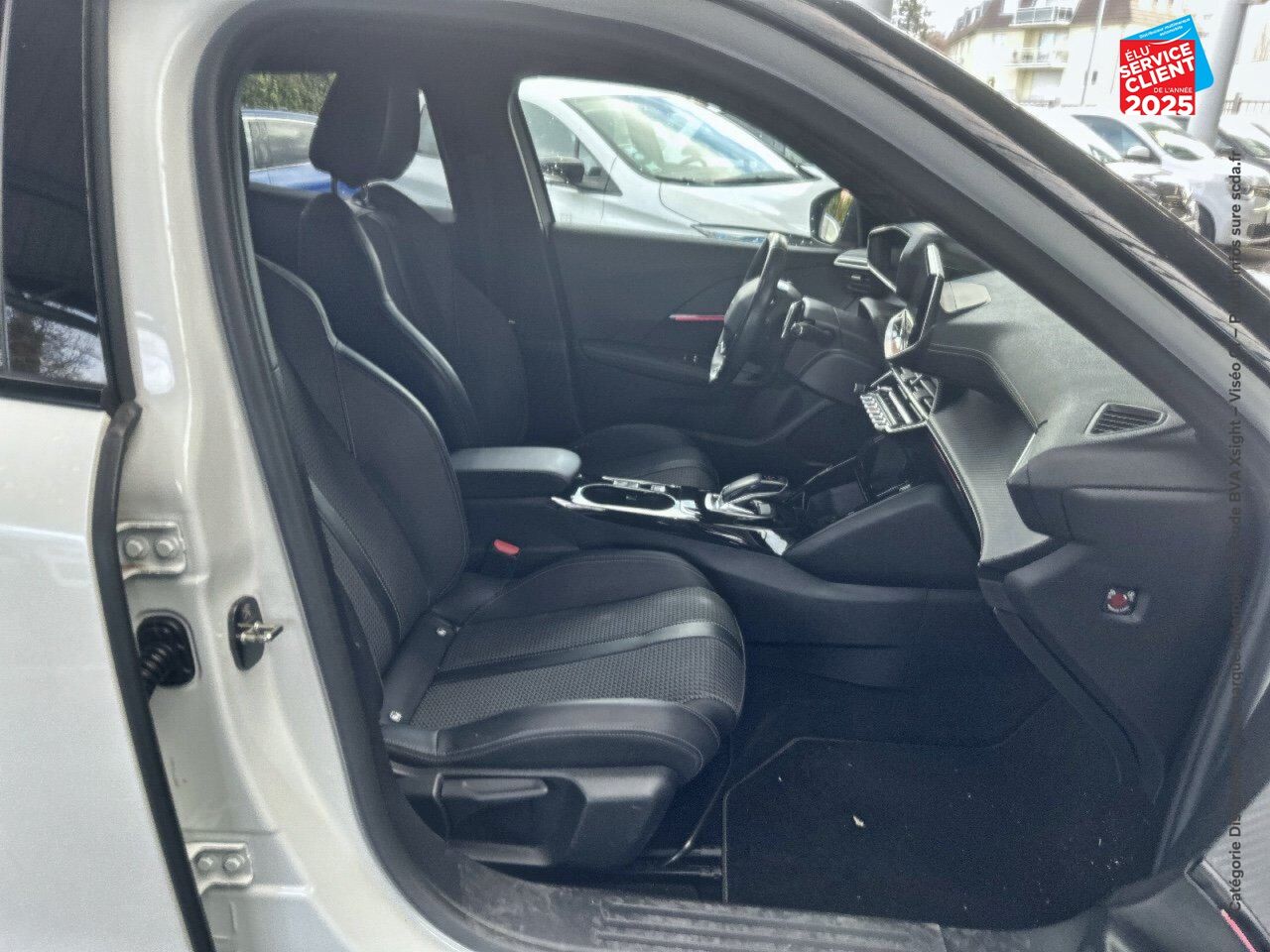 Véhicule d'occasion PEUGEOT 2008 1.2 PURETECH 130CH SS GT EAT8 chez Renault Sélestat
