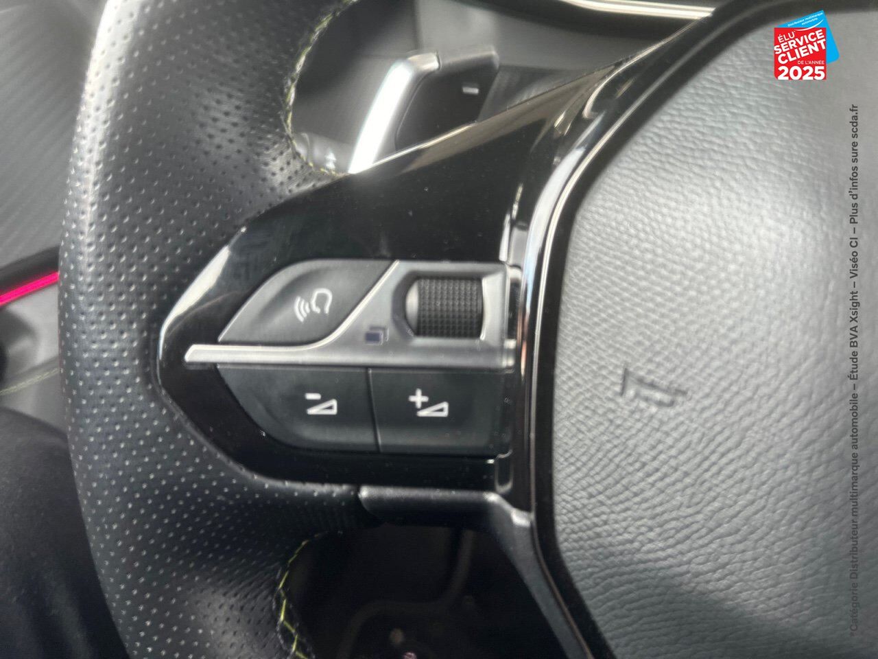 Véhicule d'occasion PEUGEOT 2008 1.2 PURETECH 130CH SS GT EAT8 chez Renault Sélestat