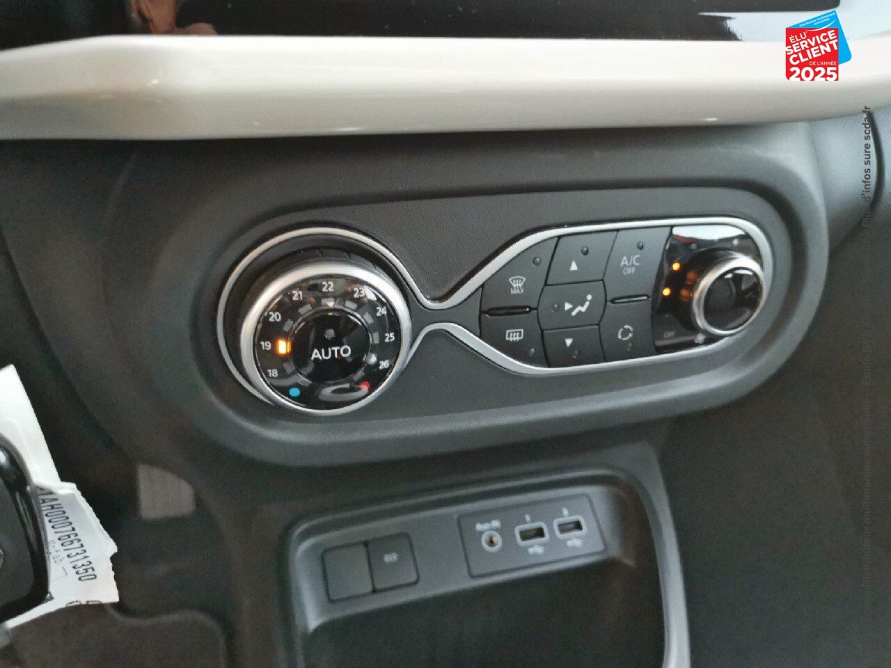 Véhicule d'occasion RENAULT TWINGO E-TECH ELECTRIC ZEN R80 ACHAT INTEGRAL - 21 chez Renault Saint-Louis