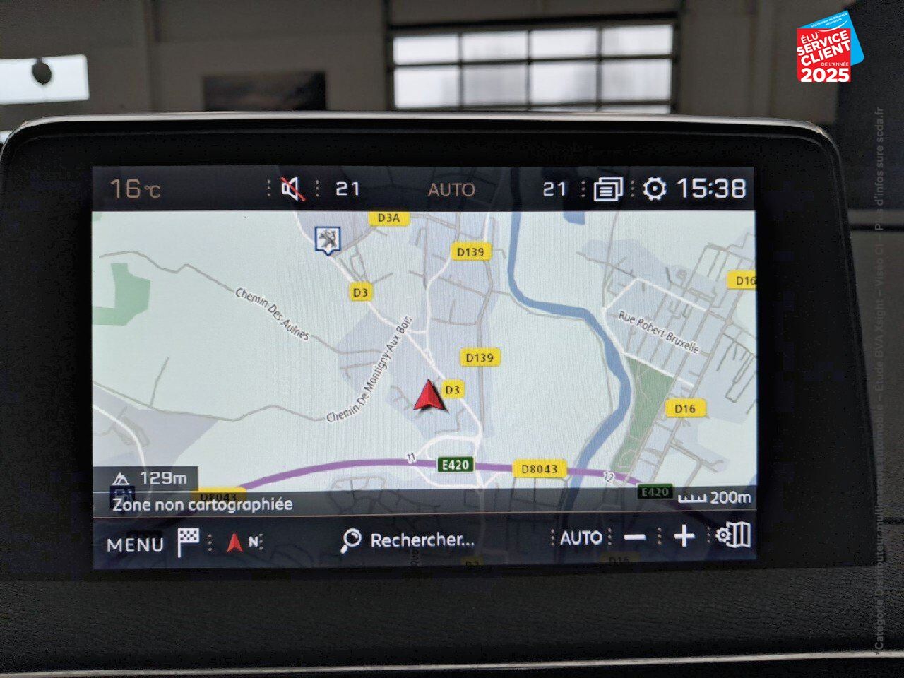 chez Peugeot Charleville