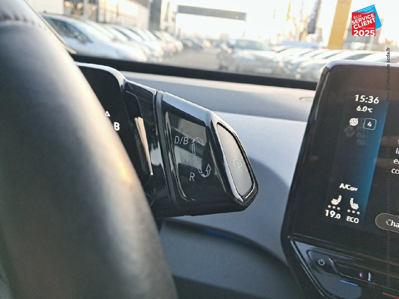 Véhicule d'occasion VOLKSWAGEN ID.3 145CH - 58 KWH FAMILY TPANO SIEGES CHAUF CAMERA chez Nissan Belfort