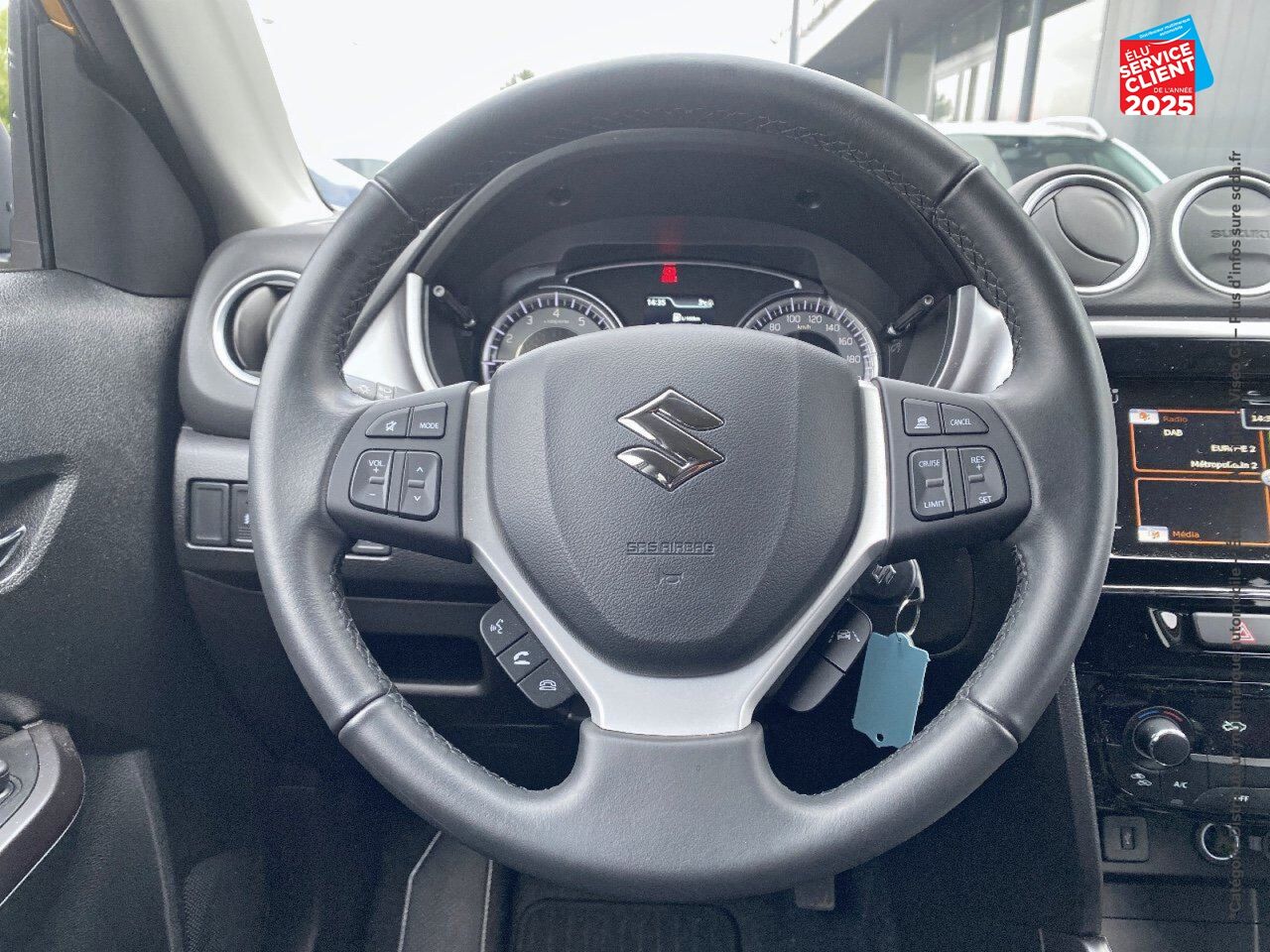 Véhicule d'occasion SUZUKI VITARA 1.4 BOOSTERJET HYBRID 129CH PRIVILEGE SIEGES CHAUF CAMERA chez Dacia Mulhouse