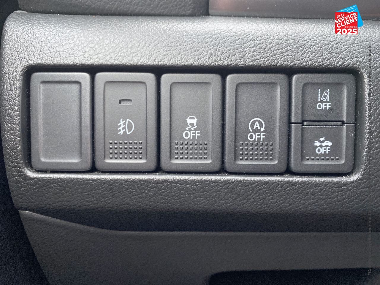 Véhicule d'occasion SUZUKI VITARA 1.4 BOOSTERJET HYBRID 129CH PRIVILEGE SIEGES CHAUF CAMERA chez Dacia Mulhouse