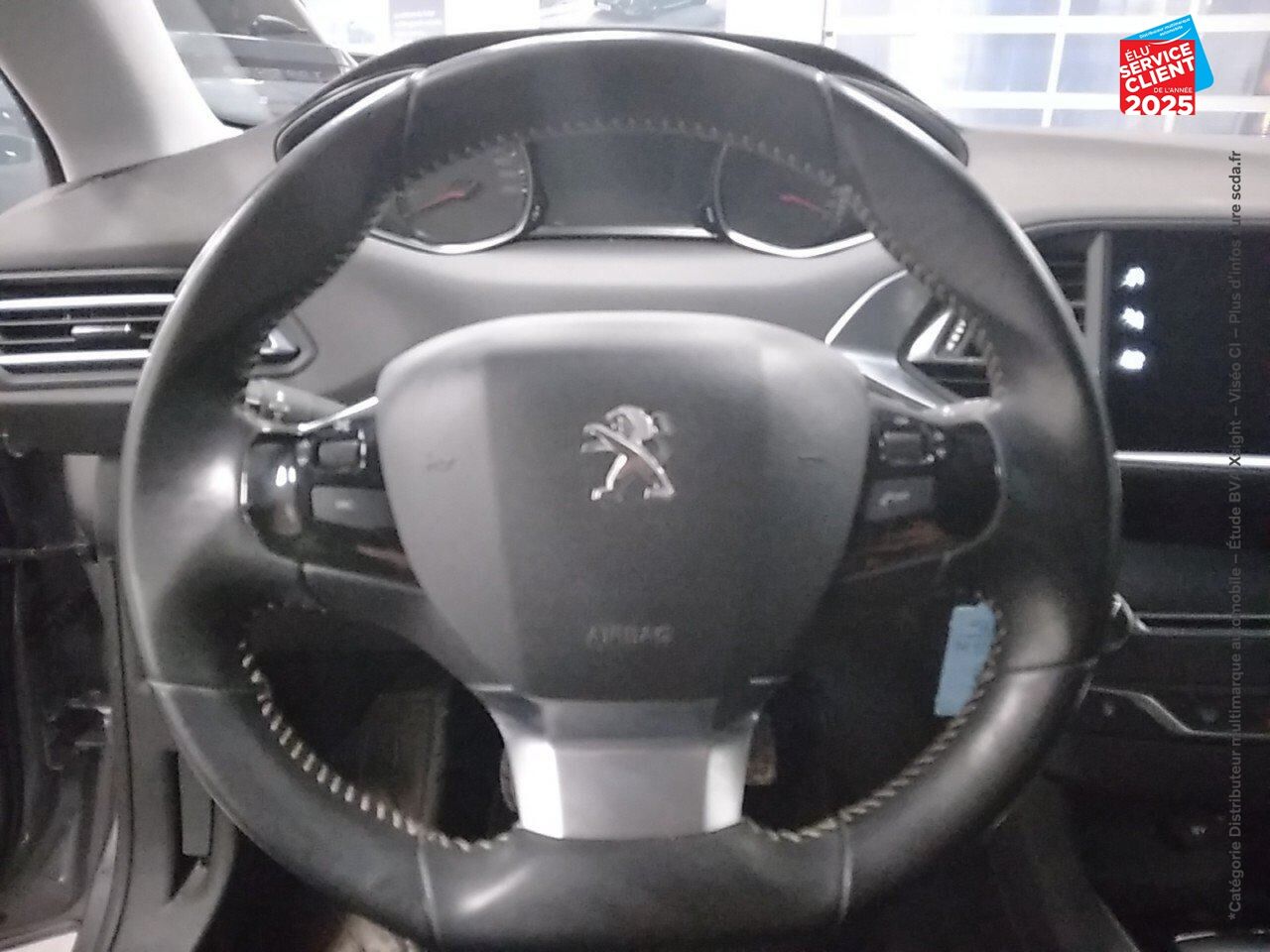 Véhicule d'occasion PEUGEOT 308 1.2 PURETECH 110CH E6.C SS STYLE 5CV chez Hyundai Chalons