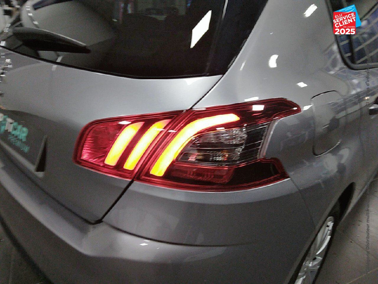 Véhicule d'occasion PEUGEOT 308 1.2 PURETECH 110CH E6.C SS STYLE 5CV chez Hyundai Chalons