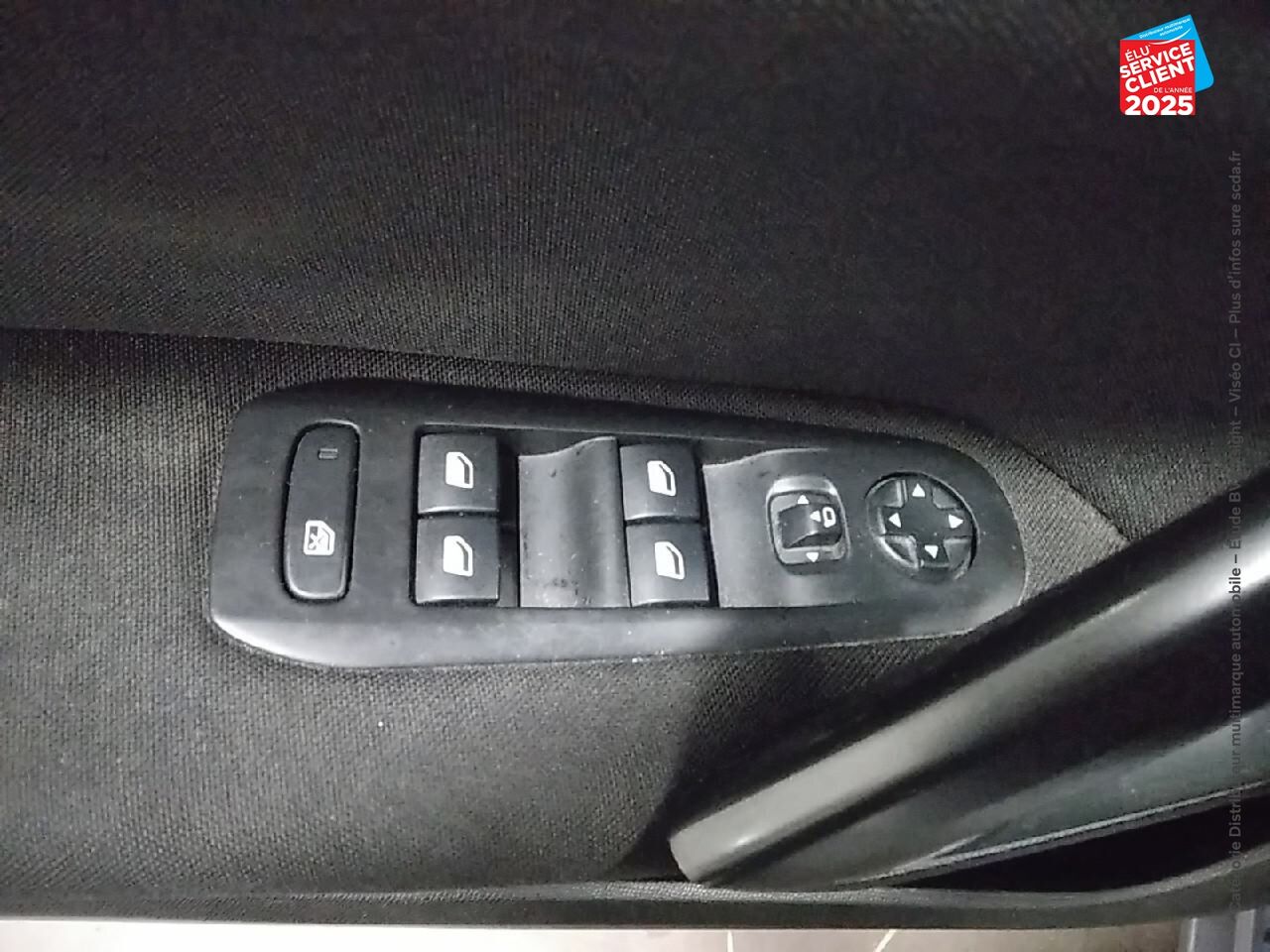Véhicule d'occasion PEUGEOT 308 1.2 PURETECH 110CH E6.C SS STYLE 5CV chez Hyundai Chalons