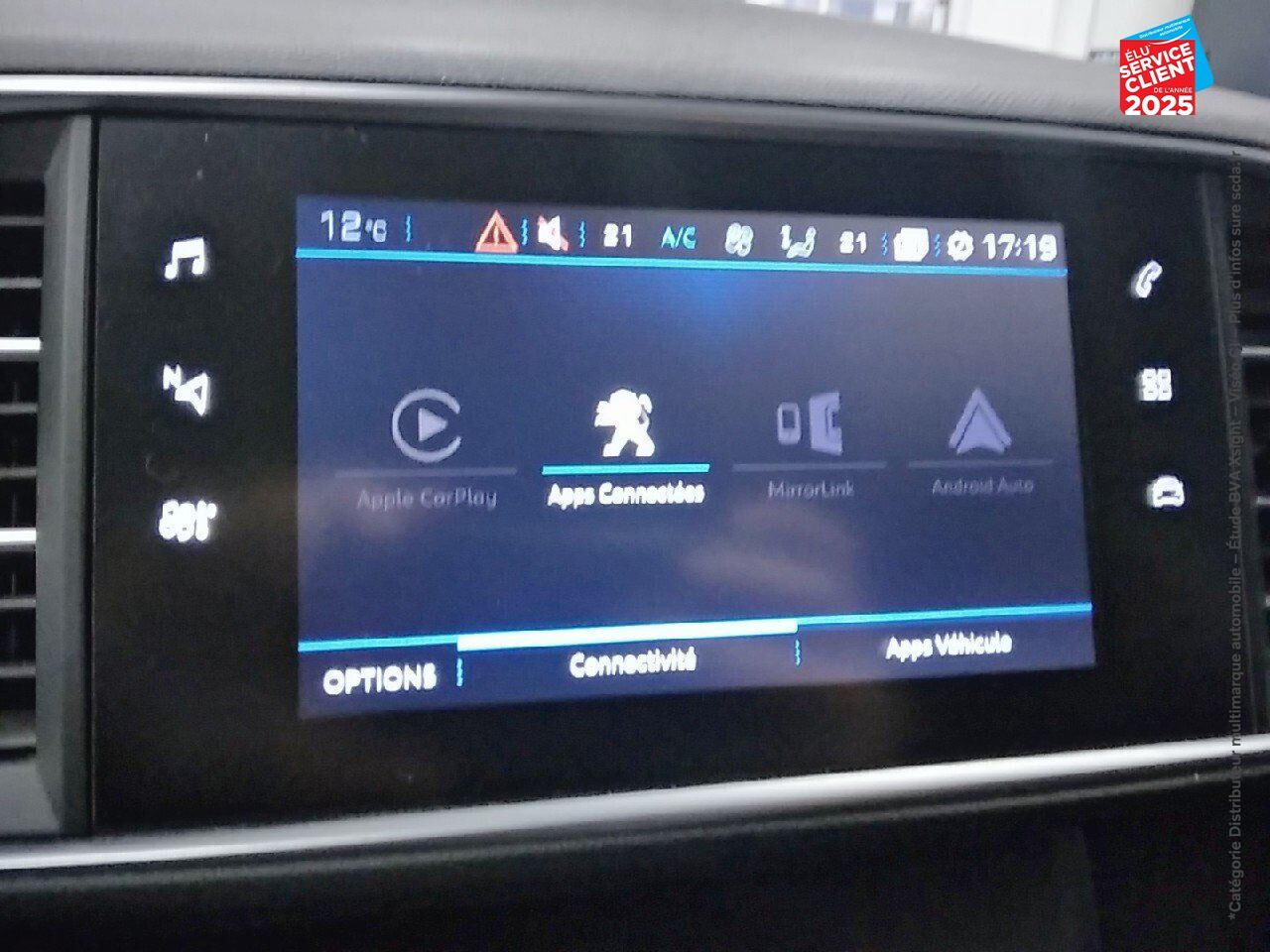 Véhicule d'occasion PEUGEOT 308 1.2 PURETECH 110CH E6.C SS STYLE 5CV chez Hyundai Chalons