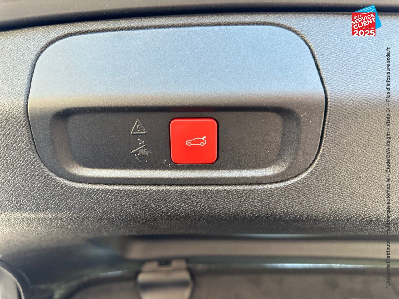 Véhicule d'occasion PEUGEOT 408 PHEV 180CH GT E-EAT8 chez Renault Sélestat