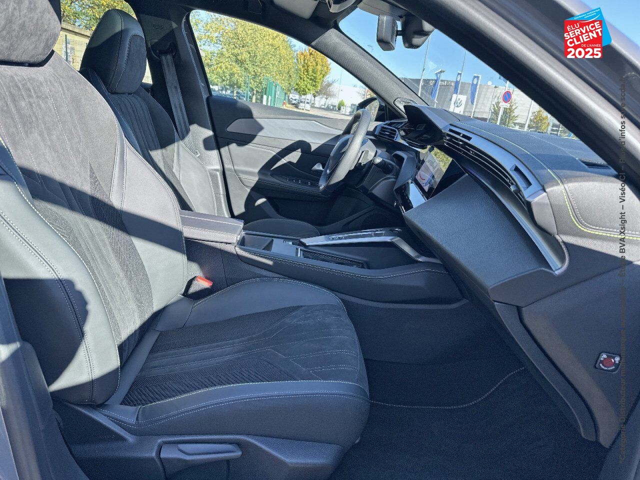 Véhicule d'occasion PEUGEOT 408 PHEV 180CH GT E-EAT8 chez Renault Sélestat