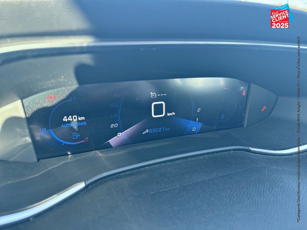 Véhicule d'occasion PEUGEOT 308 AFFAIRE 1.5 BLUEHDI 130CH SS PREMIUM PACK 7CV chez Hyundai Epernay