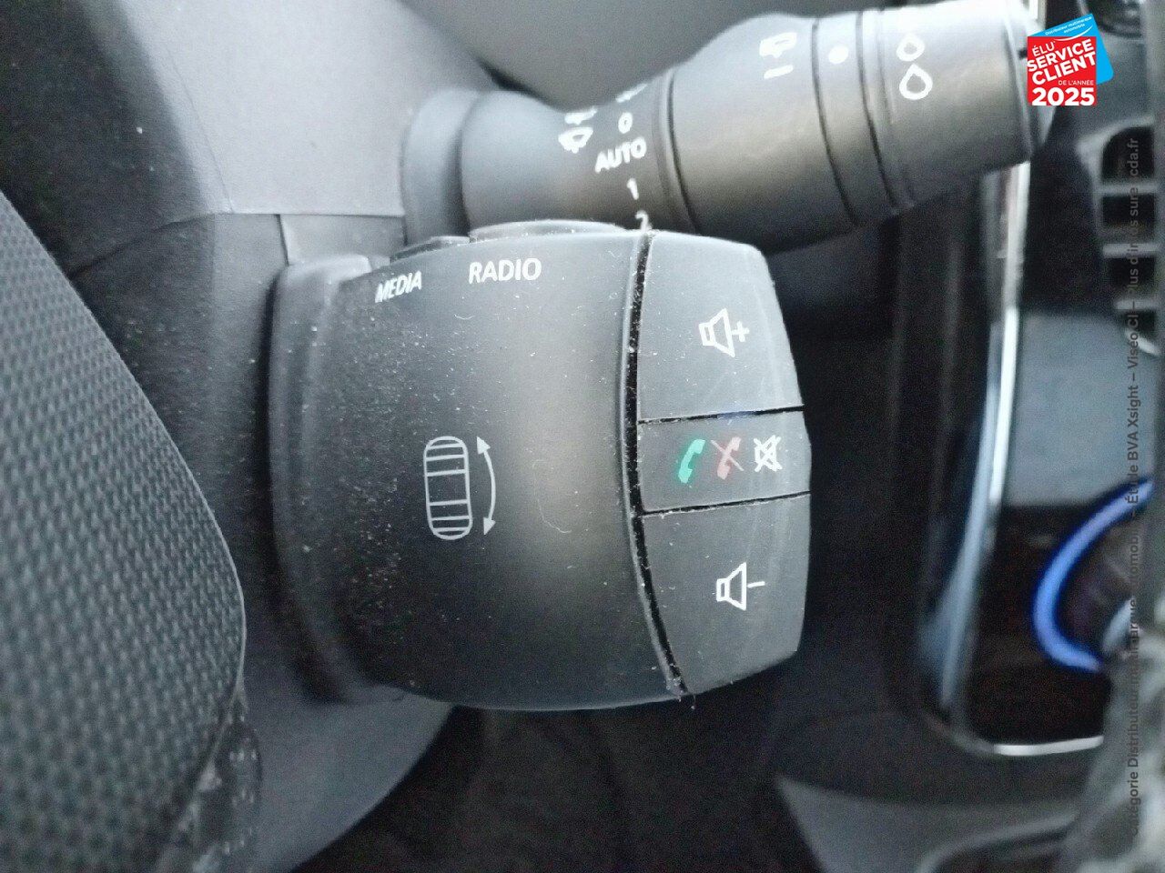 Véhicule d'occasion RENAULT ZOE BUSINESS CHARGE NORMALE R90 MY19 chez Renault Montbéliard