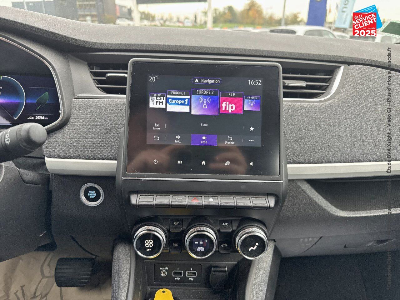 Véhicule d'occasion RENAULT ZOE E-TECH LIMITED CHARGE NORMALE R110 ACHAT INTEGRAL chez Renault Montbéliard