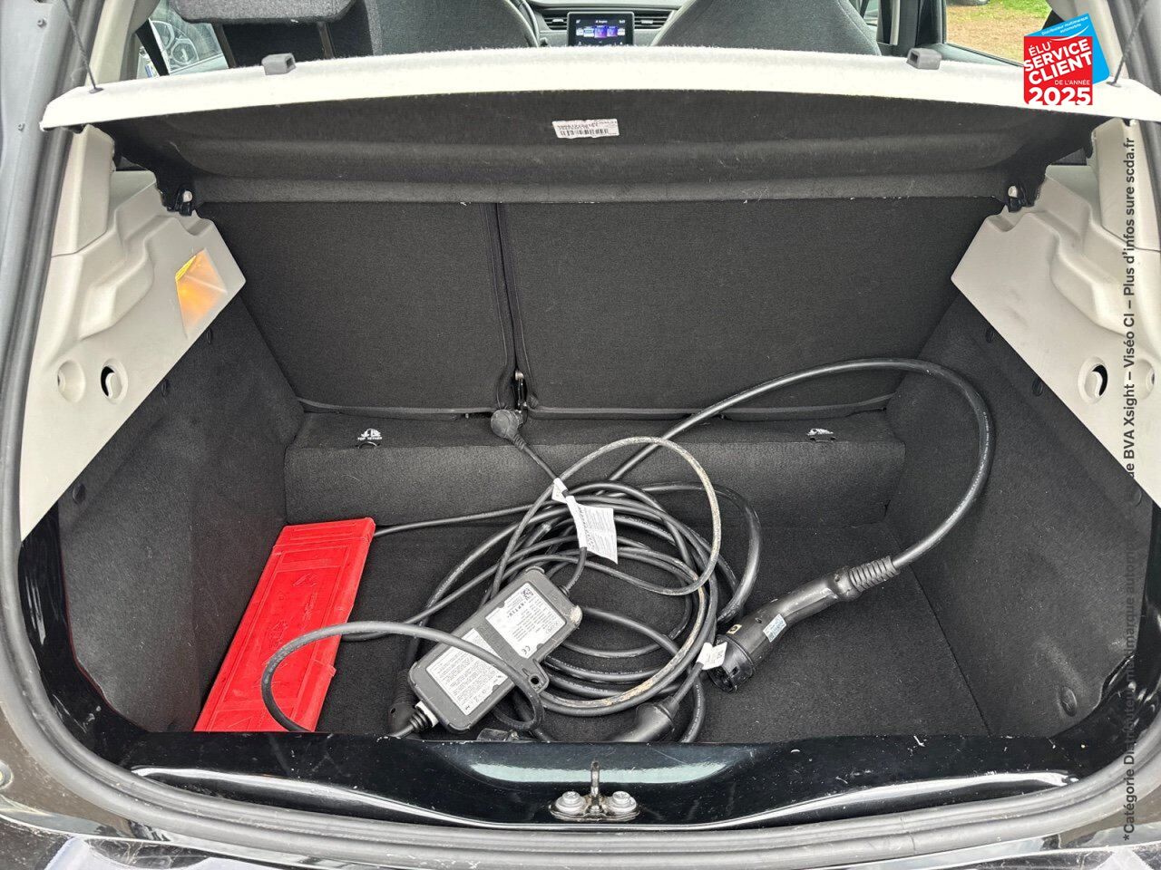 Véhicule d'occasion RENAULT ZOE E-TECH LIMITED CHARGE NORMALE R110 ACHAT INTEGRAL chez Renault Montbéliard