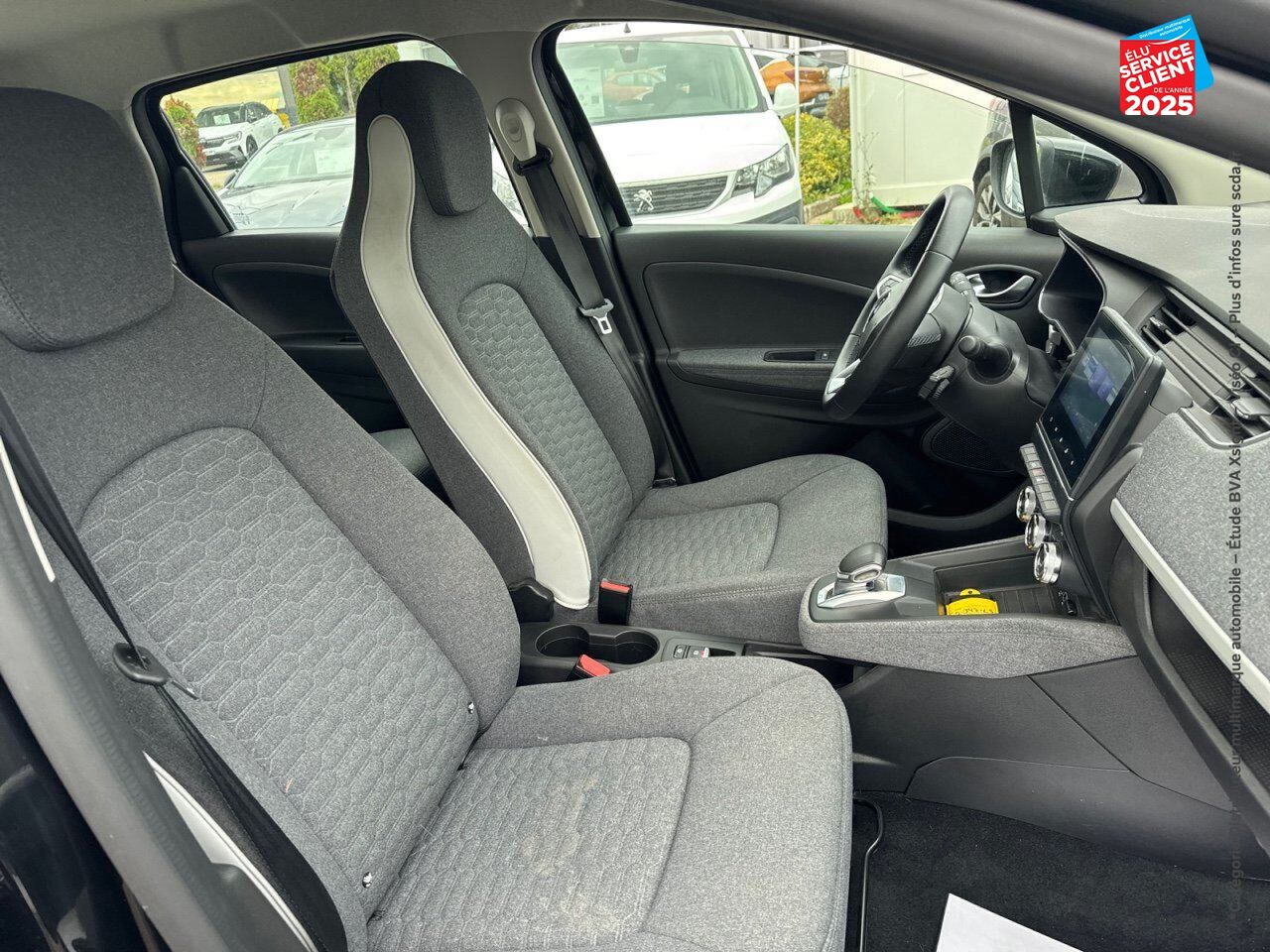 Véhicule d'occasion RENAULT ZOE E-TECH LIMITED CHARGE NORMALE R110 ACHAT INTEGRAL chez Renault Montbéliard