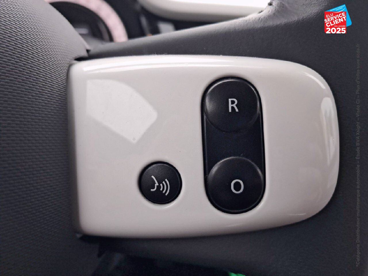 Véhicule d'occasion RENAULT TWINGO E-TECH ELECTRIC INTENS R80 ACHAT INTEGRAL - 21 GPS chez Renault Belfort