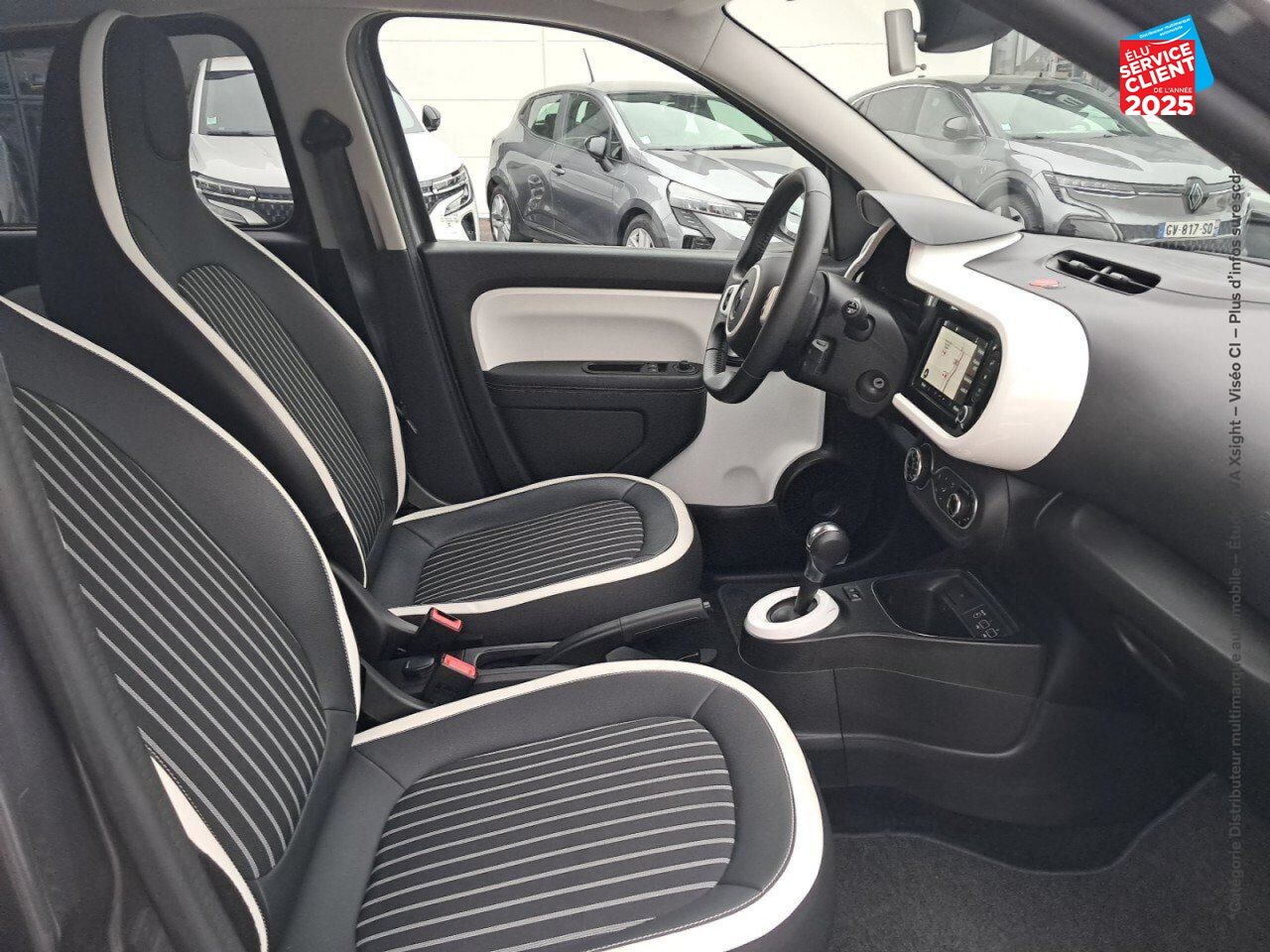 Véhicule d'occasion RENAULT TWINGO E-TECH ELECTRIC INTENS R80 ACHAT INTEGRAL - 21 GPS chez Renault Belfort