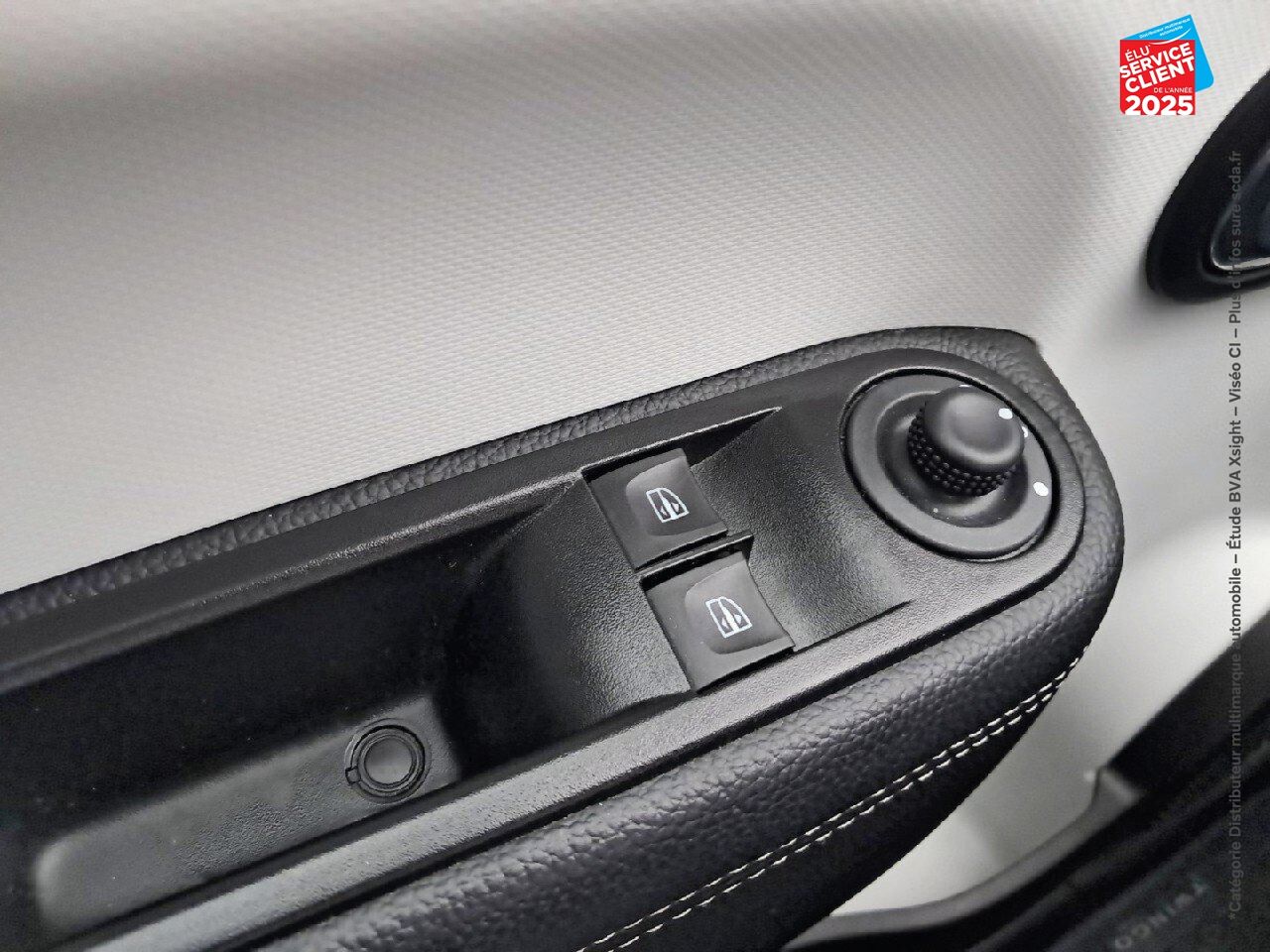 Véhicule d'occasion RENAULT TWINGO E-TECH ELECTRIC INTENS R80 ACHAT INTEGRAL - 21 GPS chez Renault Belfort