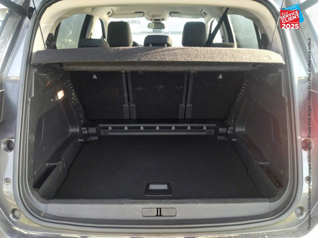 Véhicule d'occasion CITROEN C5 AIRCROSS PURETECH 180CH SS SHINE EAT8 chez Peugeot Sedan