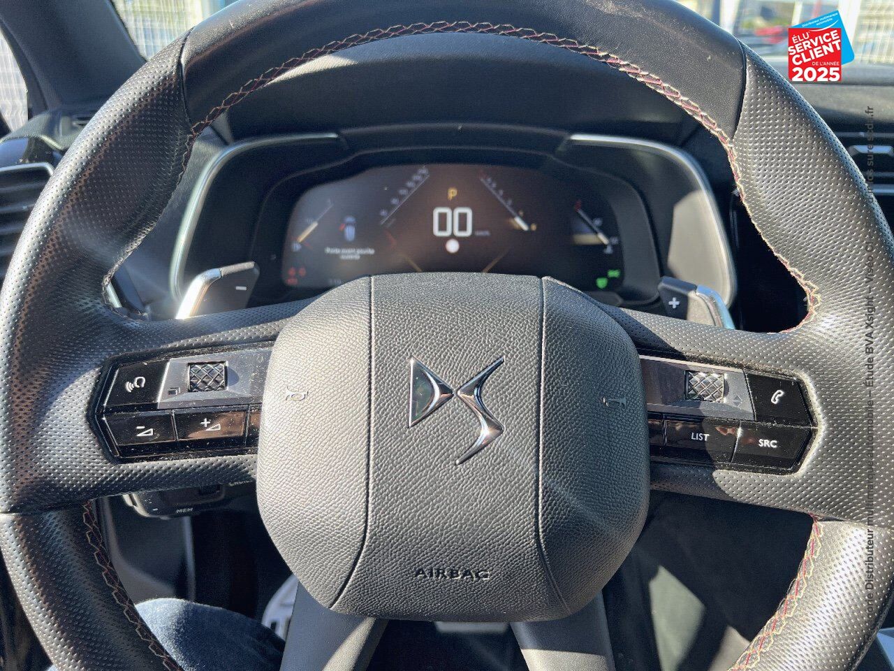 Véhicule d'occasion DS DS 7 CROSSBACK PURETECH 180CH PERFORMANCE LINE AUTOMATIQUE chez Nissan Haguenau