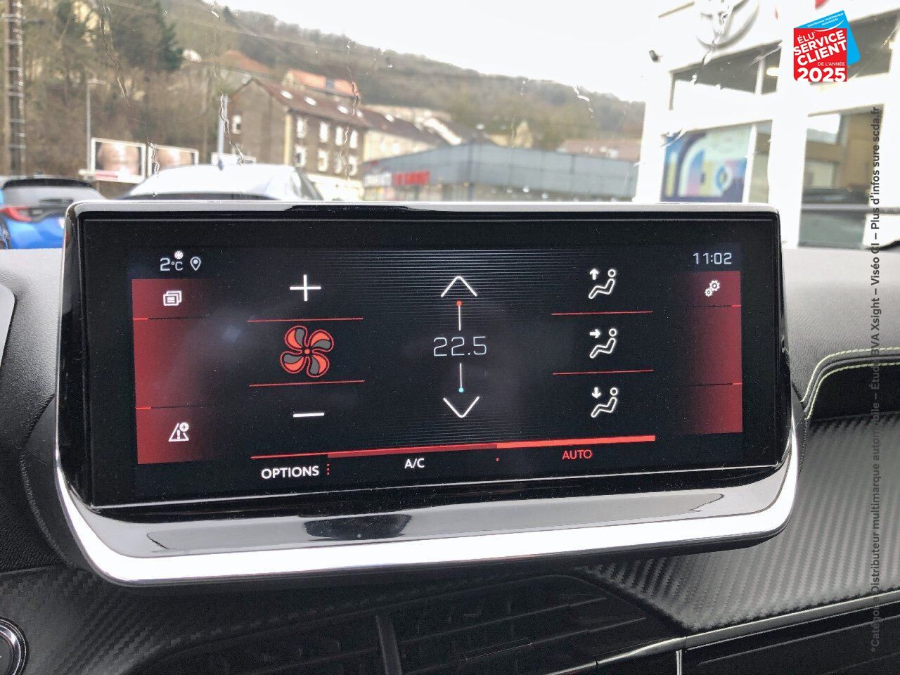 Véhicule d'occasion PEUGEOT 208 1.2 PURETECH 130CH S/S GT LINE EAT8 SIEGES CHAUF GPS CAMERA chez Fiat Belfort