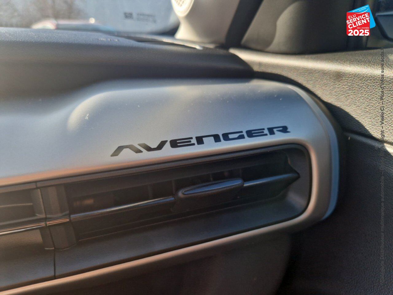 Véhicule d'occasion JEEP AVENGER ELECTRIQUE 156CH 115KW SUMMIT chez Nissan Belfort