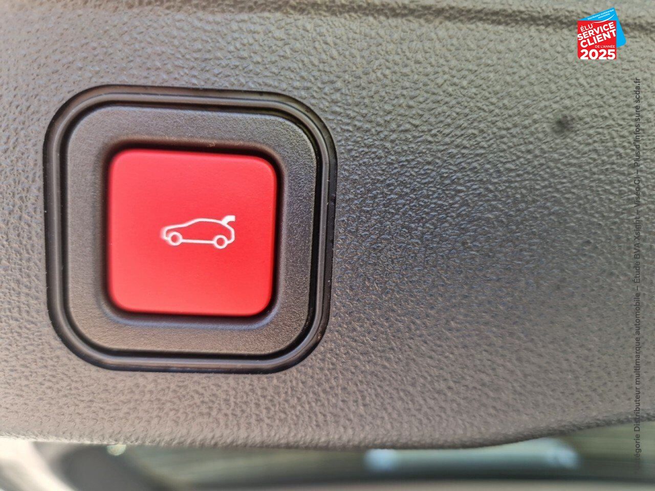 Véhicule d'occasion JEEP AVENGER ELECTRIQUE 156CH 115KW SUMMIT chez Nissan Belfort