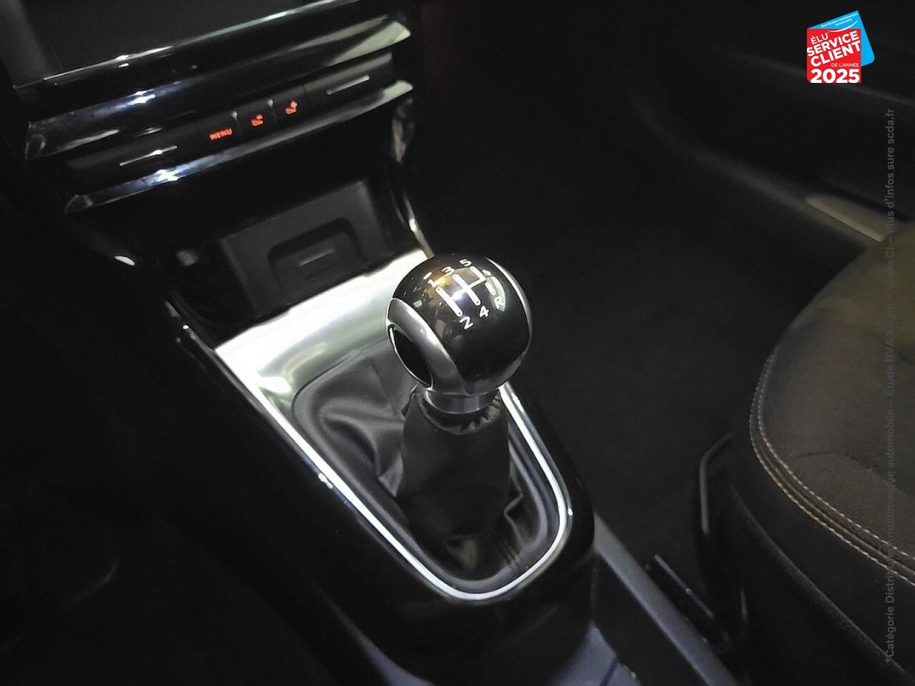 Véhicule d'occasion DS DS 3 CABRIO PURETECH 110CH SO CHIC SS chez Renault Sélestat