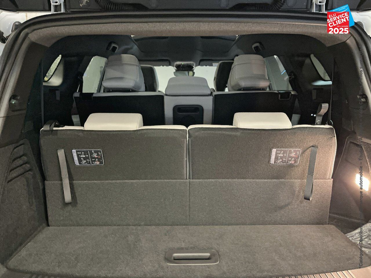 Véhicule d'occasion RENAULT ESPACE 1.2 E-TECH FULL HYBRID 200CH ICONIC 7 PLACES chez Toyota Thionville