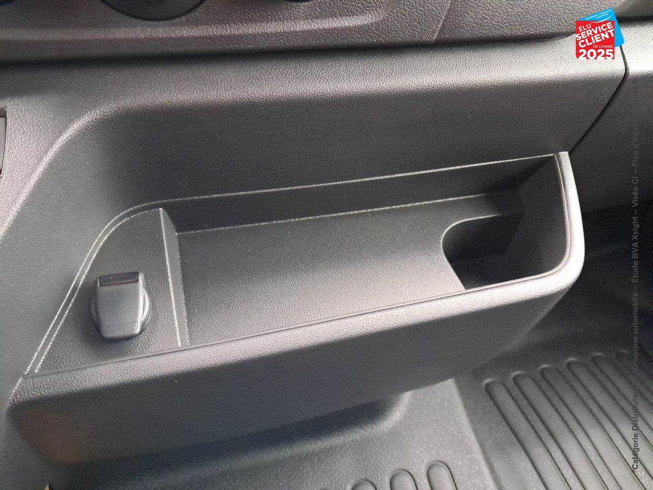 Véhicule d'occasion RENAULT MASTER FG F3300 L2H2 2.3 BLUE DCI 135CH GRAND CONFORT EURO6E chez Opel Saint-Dizier