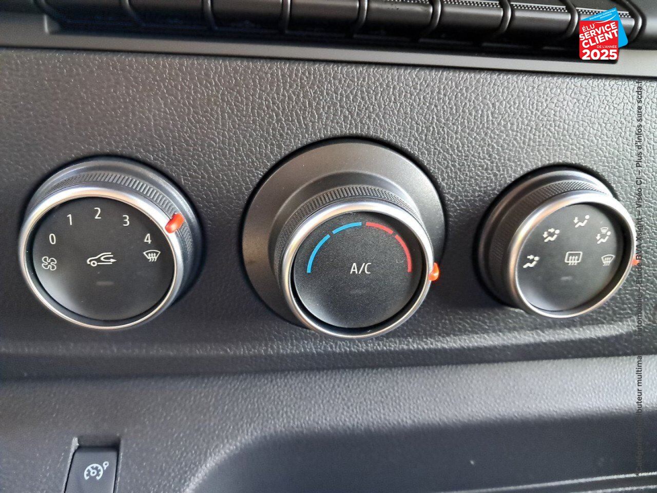 Véhicule d'occasion RENAULT MASTER FG F3300 L2H2 2.3 BLUE DCI 135CH GRAND CONFORT EURO6E chez Opel Metz