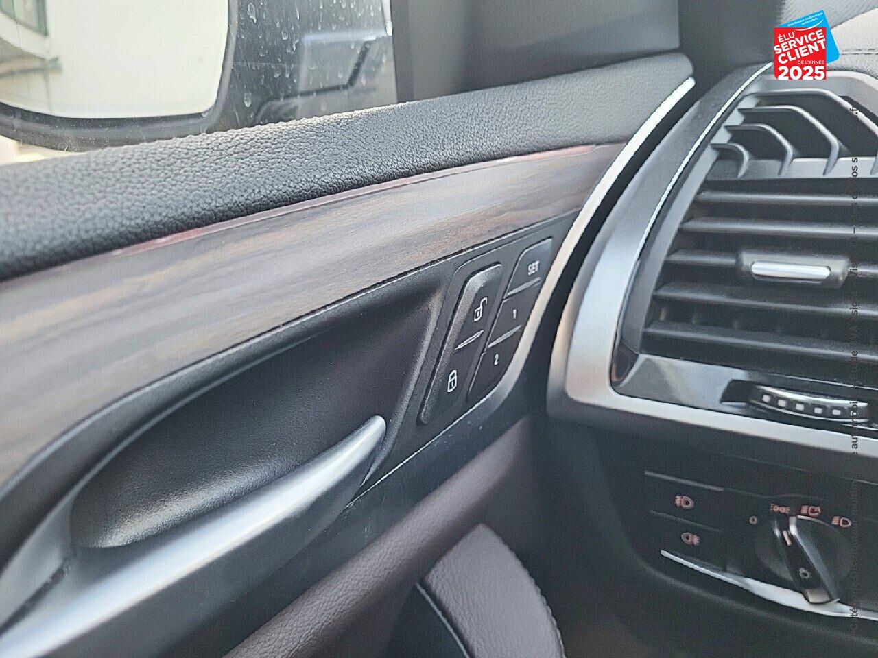 Véhicule d'occasion BMW X3 XDRIVE30DA 286CH LUXURY chez MINI Besançon