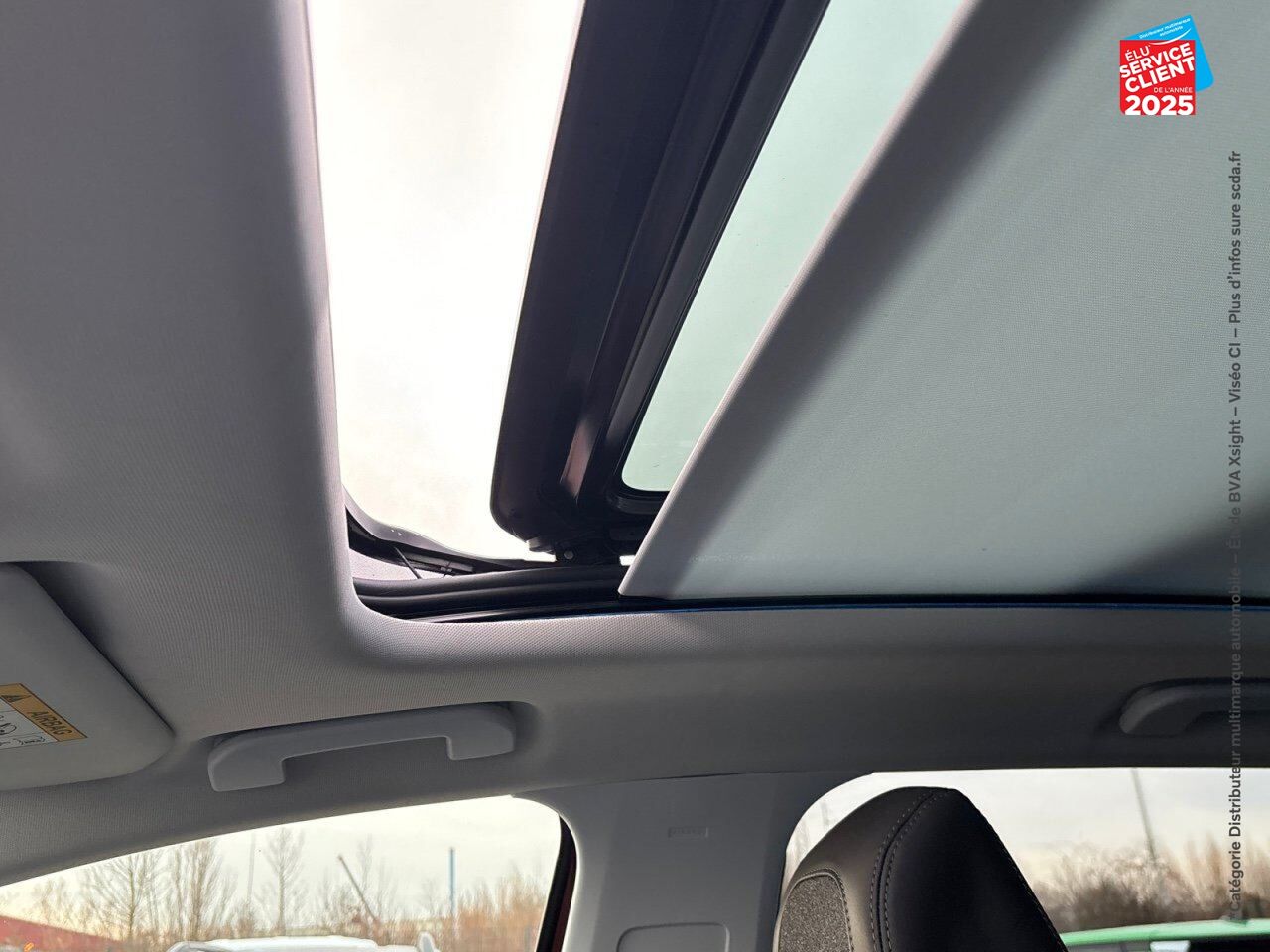 Véhicule d'occasion PEUGEOT 3008 1.2 PURETECH 130CH ALLURE SS chez Hyundai Epernay