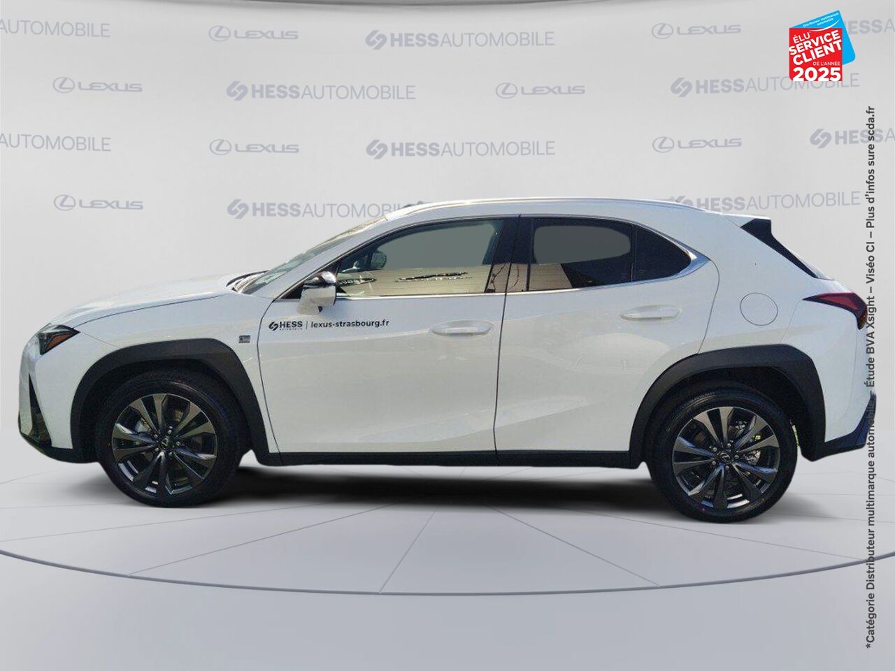 Véhicule d'occasion LEXUS UX 300H 2WD F SPORT DESIGN chez Toyota Thionville