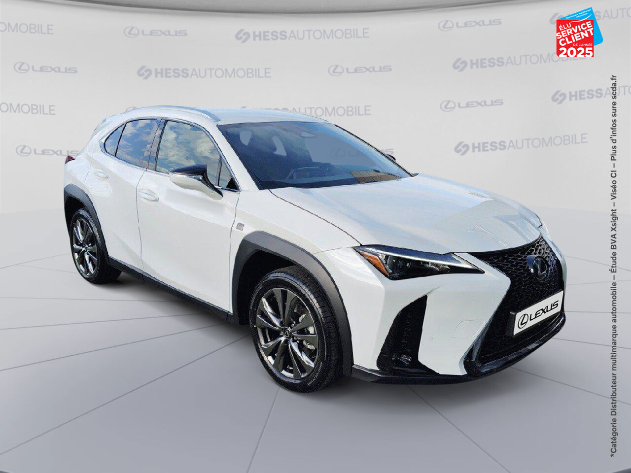 Véhicule d'occasion LEXUS UX 300H 2WD F SPORT DESIGN chez Toyota Thionville