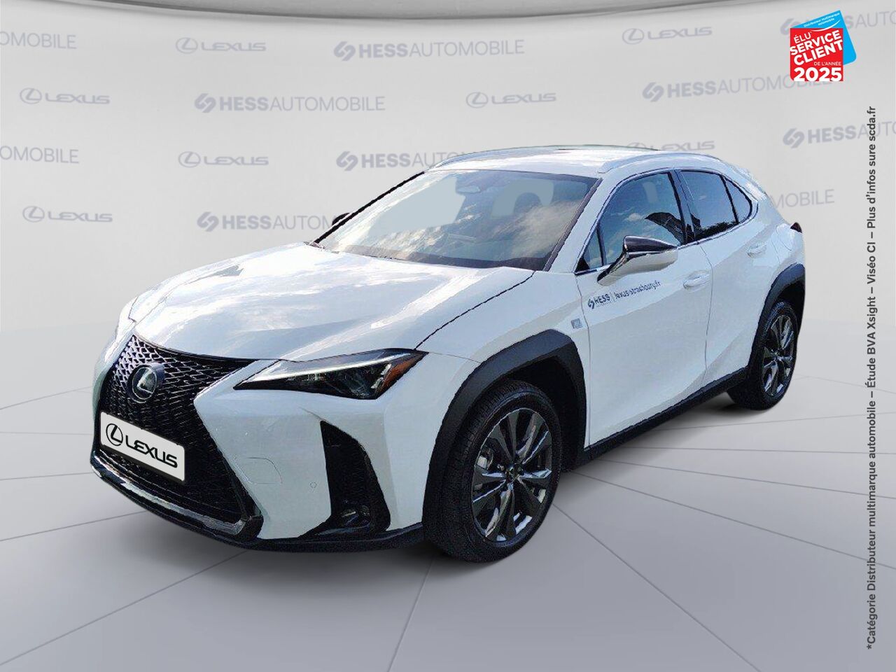 Véhicule d'occasion LEXUS UX 300H 2WD F SPORT DESIGN chez Toyota Thionville