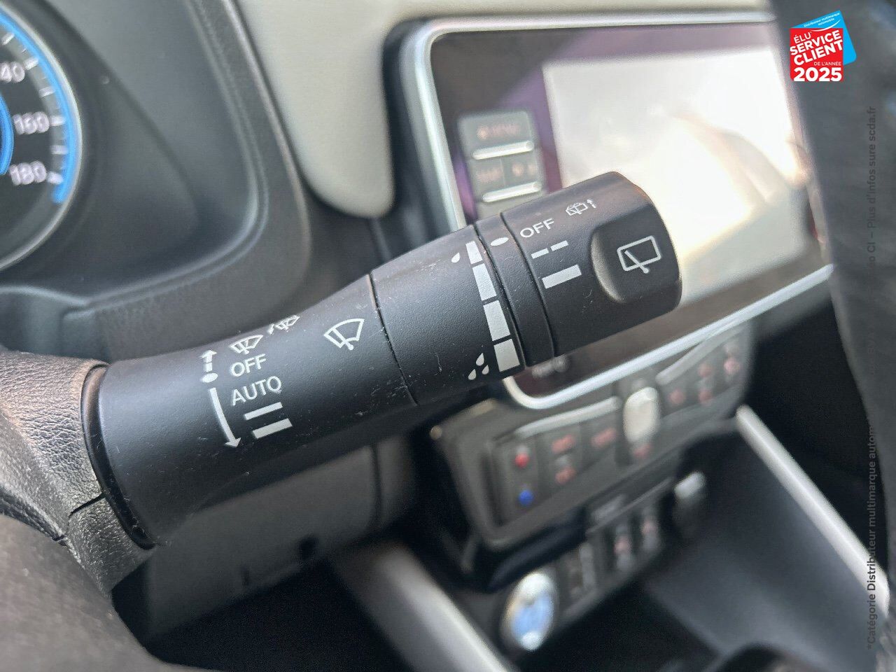 Véhicule d'occasion NISSAN LEAF 150CH 40KWH N-CONNECTA 21 chez Hyundai Reims