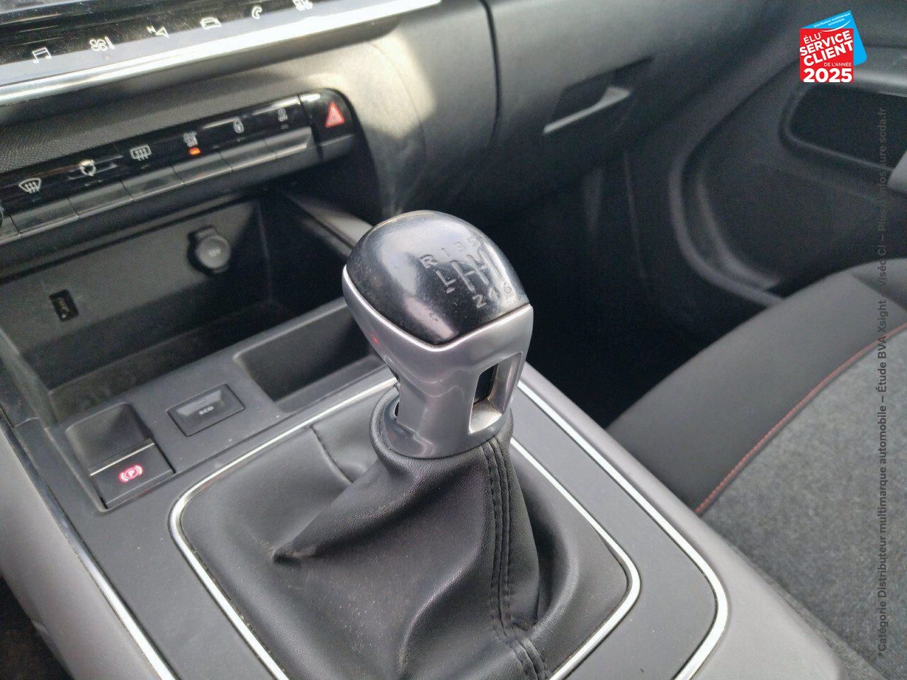 Véhicule d'occasion CITROEN C5 AIRCROSS PURETECH 130CH S/S LIVE ATTELAGE chez Peugeot Reims