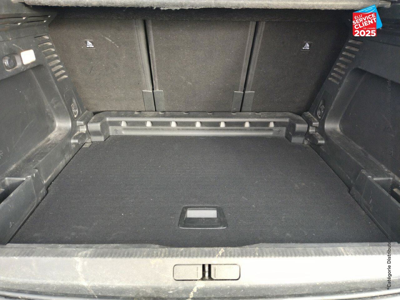 Véhicule d'occasion CITROEN C5 AIRCROSS PURETECH 130CH S/S LIVE ATTELAGE chez Peugeot Reims