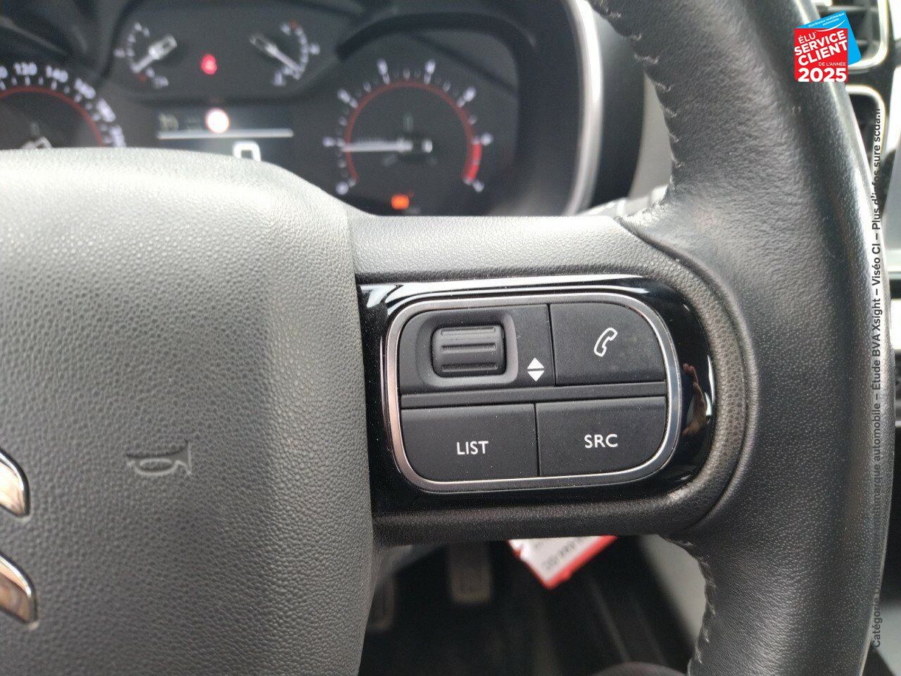 Véhicule d'occasion CITROEN C5 AIRCROSS PURETECH 130CH S/S LIVE ATTELAGE chez Peugeot Reims