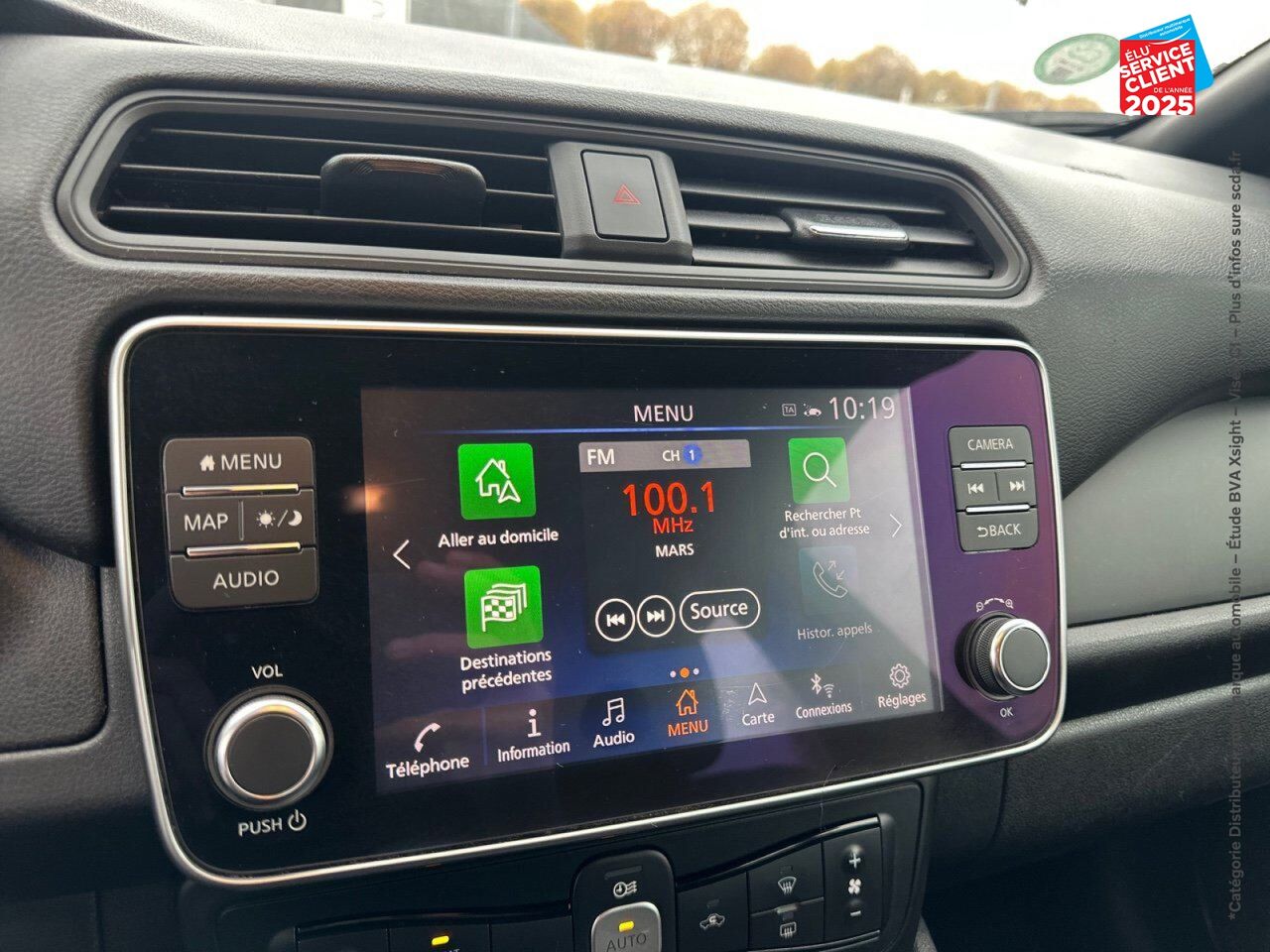 Véhicule d'occasion NISSAN LEAF 150CH 40KWH ACENTA 21.5 chez Nissan Dijon