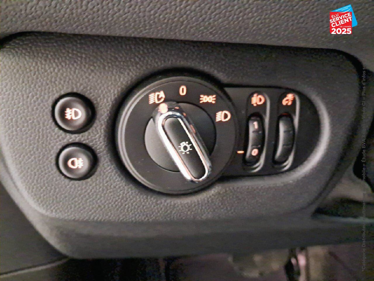 Véhicule d'occasion MINI CLUBMAN COOPER 136CH EDITION PREMIUM PLUS BVA7 chez Hyundai Epernay
