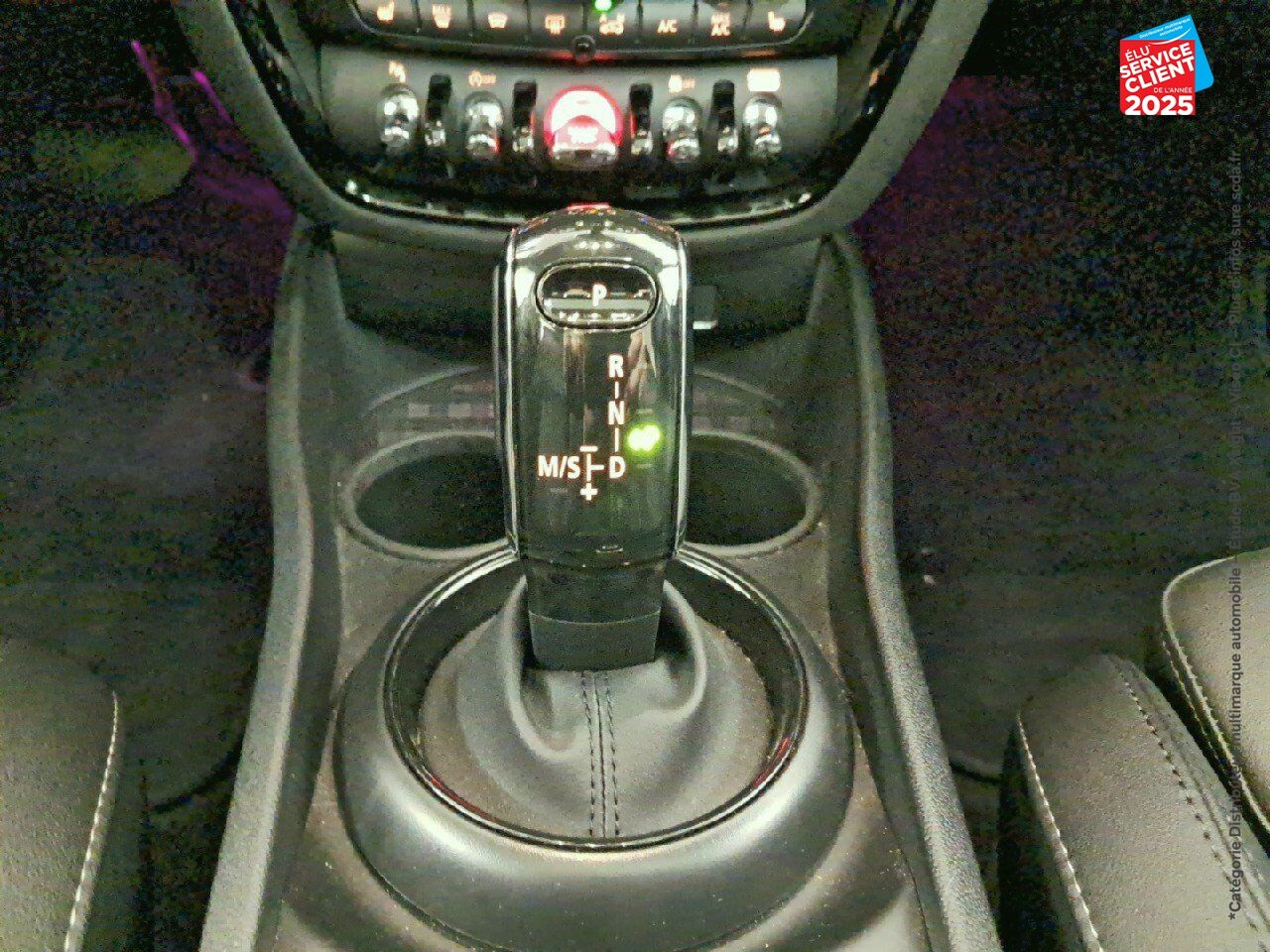 Véhicule d'occasion MINI CLUBMAN COOPER 136CH EDITION PREMIUM PLUS BVA7 chez Hyundai Epernay