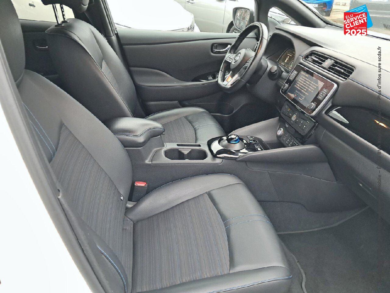 Véhicule d'occasion NISSAN LEAF 150CH 40KWH N-CONNECTA 21 chez Nissan Colmar