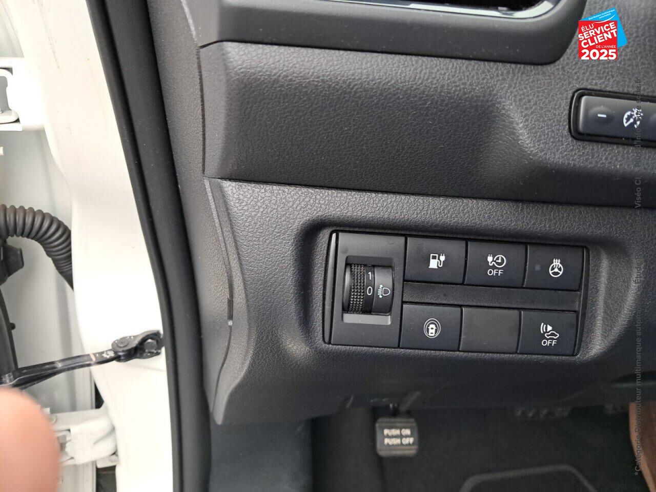 Véhicule d'occasion NISSAN LEAF 150CH 40KWH N-CONNECTA 21 chez Nissan Colmar
