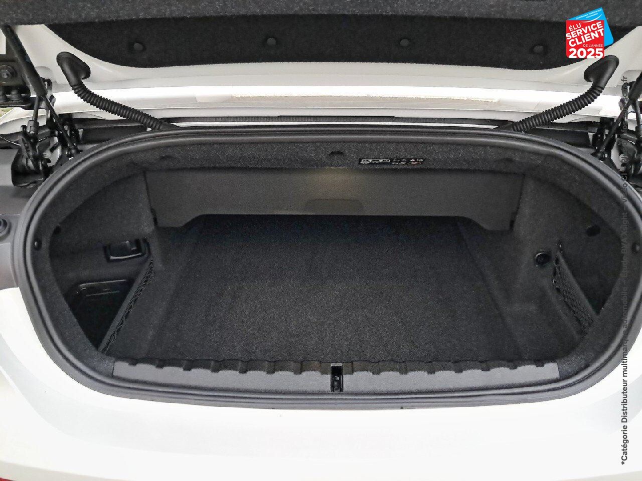 Véhicule d'occasion BMW SERIE 4 CABRIOLET M440IA XDRIVE 374CH SIEGES CHAUF/CUIR VOLANT CHAUF CAMERA H/KARDON HUD chez Renault Colmar