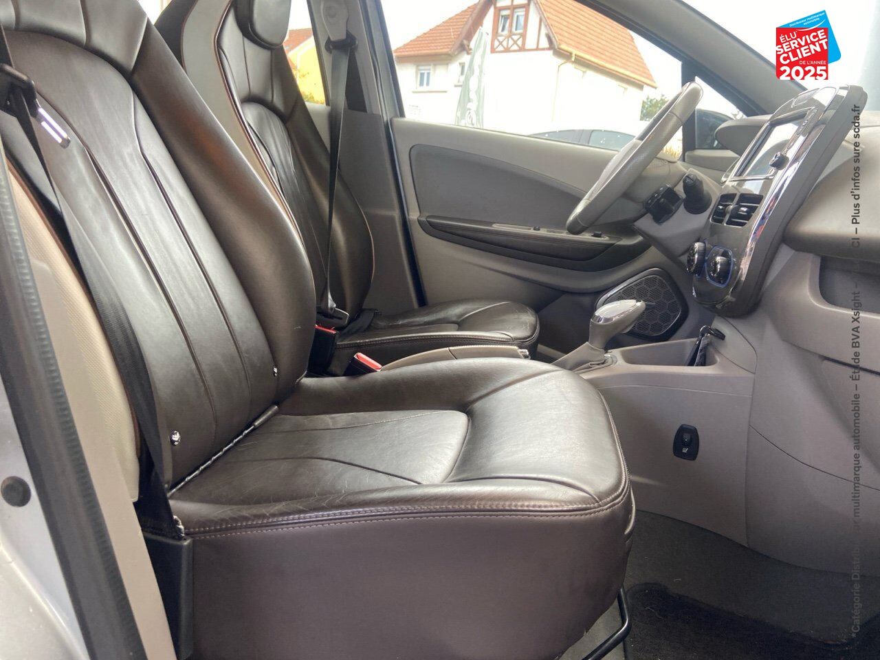 Véhicule d'occasion RENAULT ZOE EDITION ONE R110 MY19 SIEGES CUIR GPS CAMERA BOSE chez Renault Saint-Louis