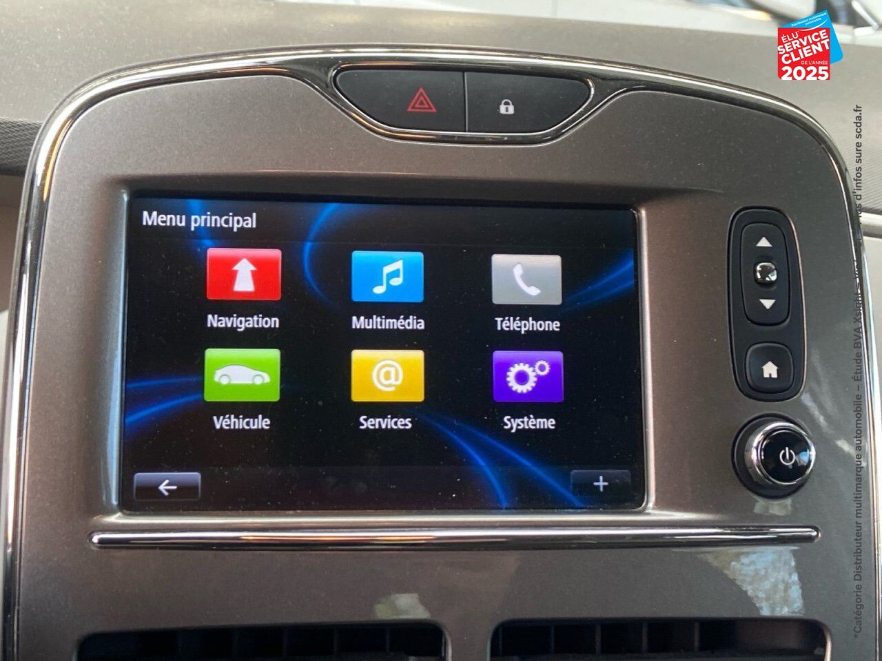 Véhicule d'occasion RENAULT ZOE EDITION ONE R110 MY19 SIEGES CUIR GPS CAMERA BOSE chez Renault Saint-Louis