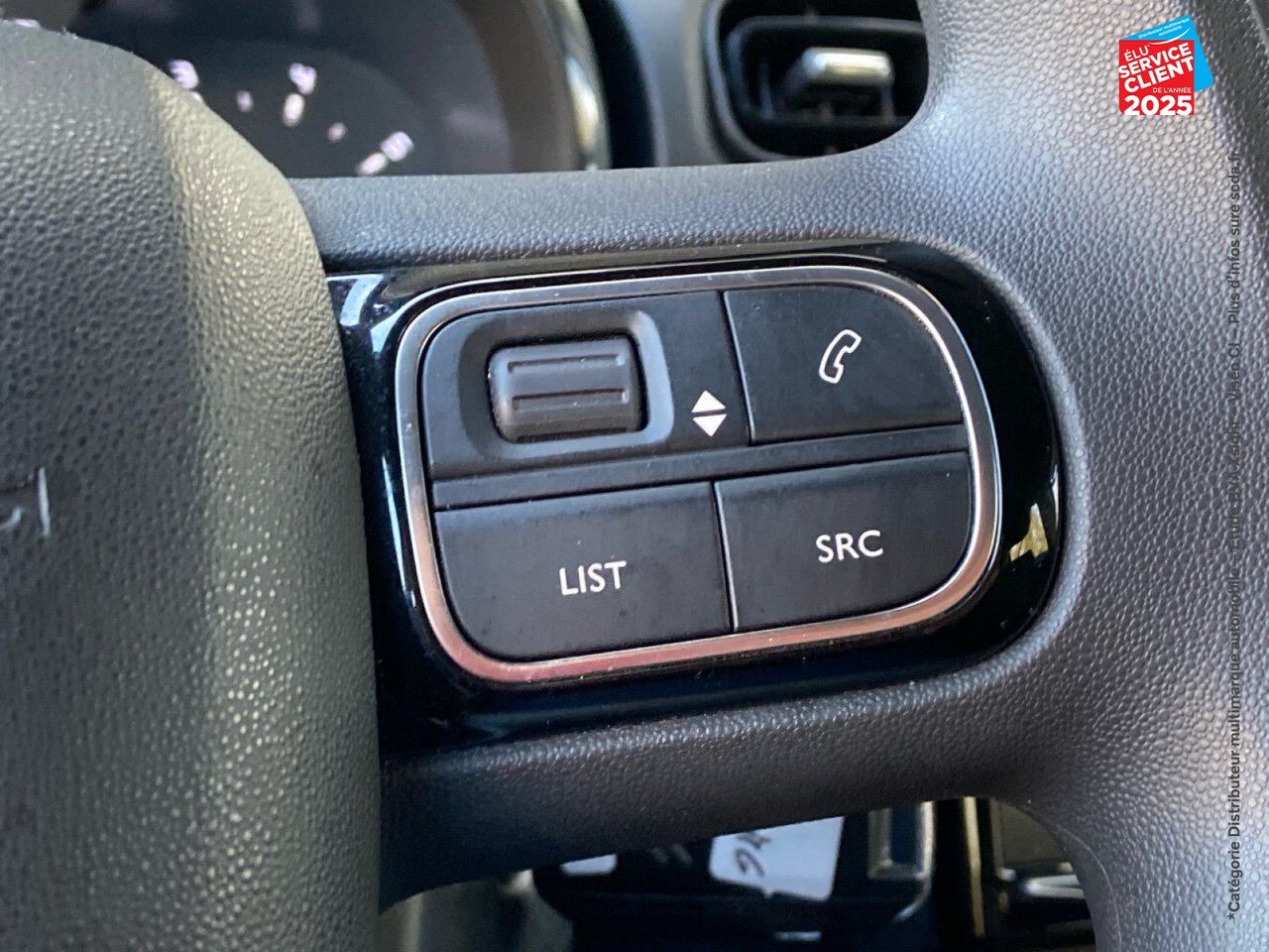 Véhicule d'occasion CITROEN C3 PURETECH 110CH FEEL SS E6.D chez Toyota Sarreguemines