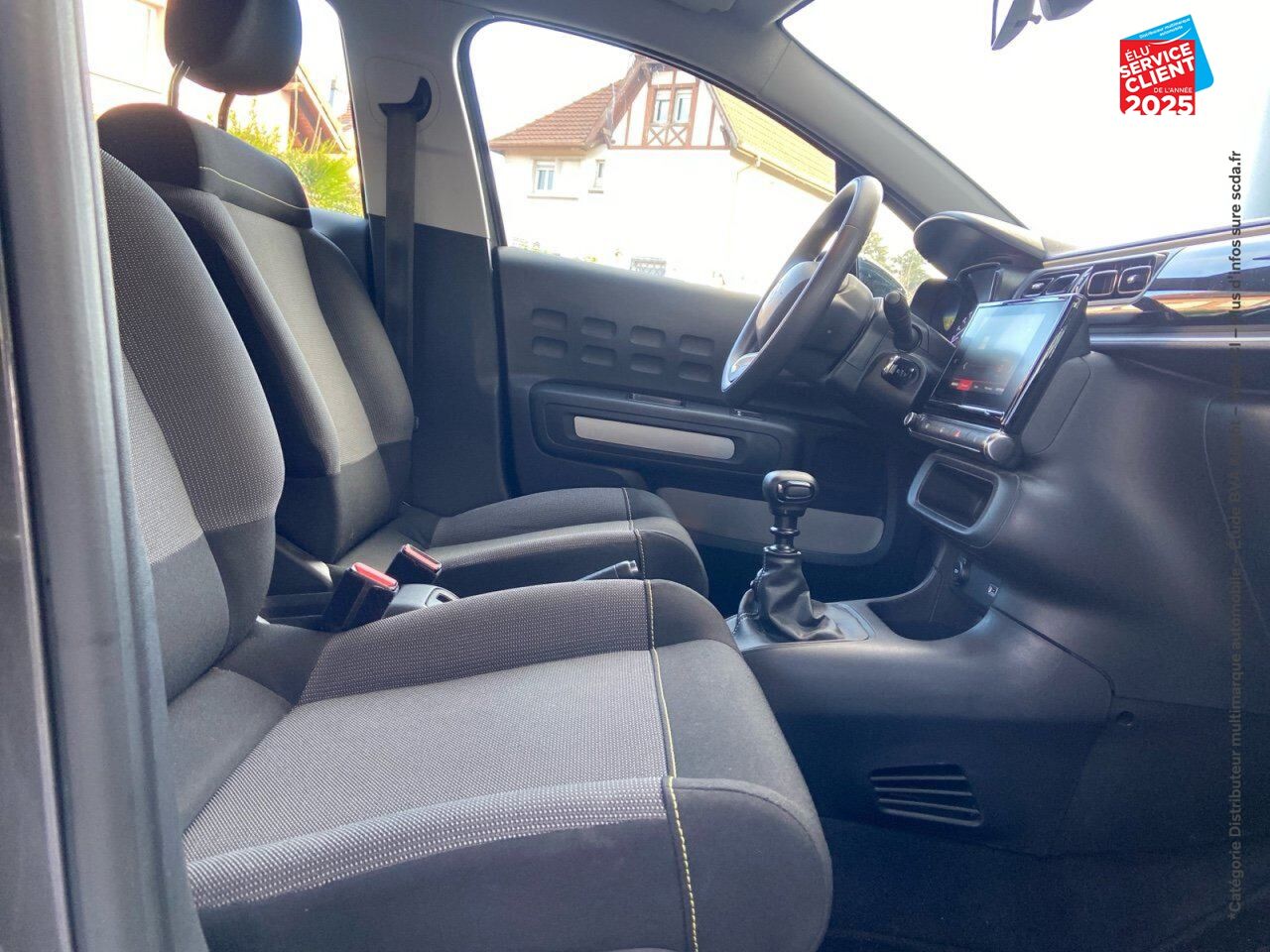 Véhicule d'occasion CITROEN C3 PURETECH 110CH FEEL SS E6.D chez Toyota Sarreguemines