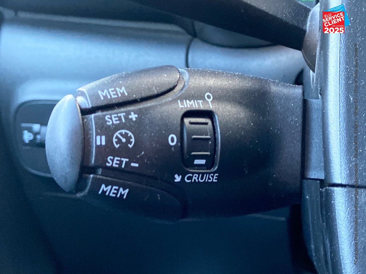Véhicule d'occasion CITROEN C3 PURETECH 110CH FEEL SS E6.D chez Toyota Sarreguemines